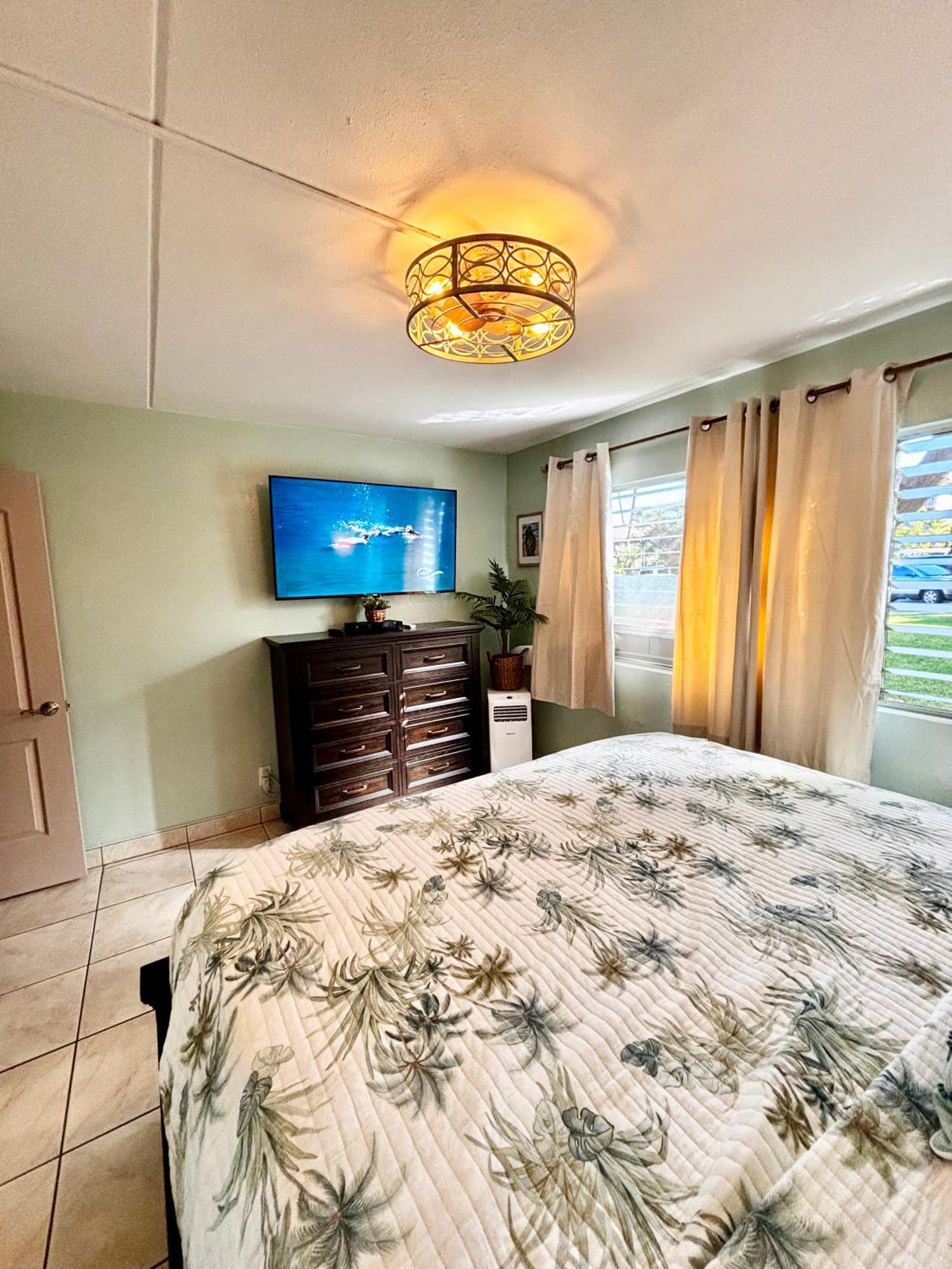 Unrivaled S Maui Location! Walk To It All! Appartement Kihei